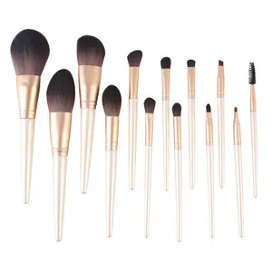 Nouveau style blanc outils de beauté personnalisation maquillage pinceau costume gros poudre brosse fard à paupières pinceau ensemble 13 pièces