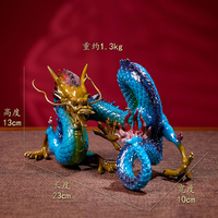 Statue de dragon en bronze moderne avec décoration de table d'art en cuivre plaqué or mascotte en métal technique de coulée gravée pour la décoration de la maison