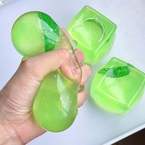 Pelota Antiestrés de TPR con Forma de Cubo de Soda de Malta y Limón de 6 cm, Regalo Creativo para Niños y Adultos de 5 a 7 Años, para el Ambiente Primaveral - Product Image 1