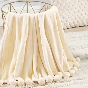 Couverture en microfibre Brandy Home 152,4x203,2 cm, couleur unie, pompons, couvre-canapé, literie - Product Image 4