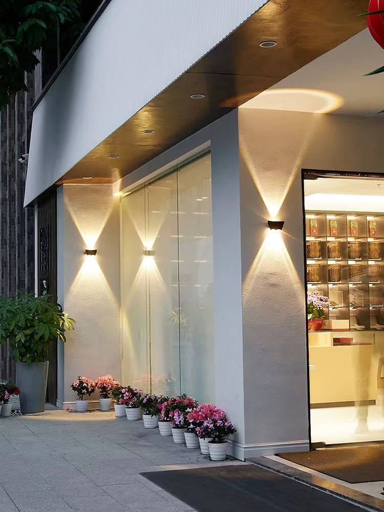 Modern LED Wall Lamp Outdoor Waterproof Light Fixture for Garden 3W