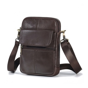 Sac à bandoulière en cuir de vachette personnalisé pour homme, sac messager en cuir véritable - Product Image 1