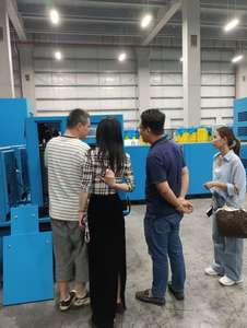 LY-30AZ 30hp/22kw 8 बार चिकनाई पोर्टेबल स्क्रू एयर कंप्रेसर पंप 220v गैस पावर एयर इंजन मोटर असर टैंक - Product Image 4