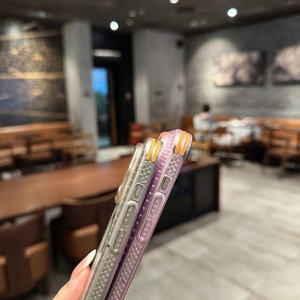 Nouvelle coque de téléphone magnétique transparente en PC pour <span class=keywords><strong>iPhone</strong></span> 17 16 15 <span class=keywords><strong>Pro</strong></span> <span class=keywords><strong>Max</strong></span>, étui mat en TPU évidé, coque arrière givrée antichoc - Product Image 5