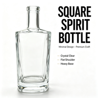 Bouteille à liqueur carrée en verre 500 ml avec logo personnalisé, bouchon en liège, base lourde, gaufrée, vide, pour spiritueux, OEM ODM