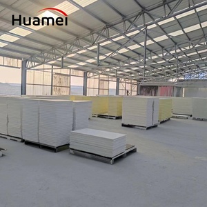 Panneaux en fibre <span class=keywords><strong>de</strong></span> <span class=keywords><strong>verre</strong></span> tégulaire blanche Panneau acoustique en <span class=keywords><strong>laine</strong></span> <span class=keywords><strong>de</strong></span> <span class=keywords><strong>verre</strong></span> absorbant le plafond dissimulé - Product Image 2