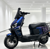 Scooter électrique à autonomie étendue, châssis stable, siège confortable pour les trajets urbains quotidiens, vente en gros
