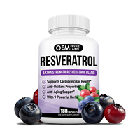 Capsules de resvératrol OEM 1568 mg avec extrait de pépins de raisin, feuille de thé vert, poudre de mûre, poudre de myrtille, supplément de fruits de grenade