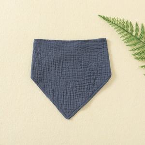 Bavoir double couche en gaze de coton pour bébé, lingette d'épaule pour nourrisson, mouchoir pour enfant, foulard triangulaire pour nouveau-né, serviette d'alimentation en tissu crêpe - Product Image 4