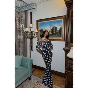 Robe de soirée noire à manches longues à pois - Product Image 3