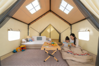 Tente de safari de luxe quatre saisons de la série Neptune |   Hébergement de glamping haut de gamme double couche résistant au vent (80 km/h) (5x7m)