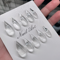 Faux ongles gothiques pointus faits à la main en gros, qualité salon, style gothique, marque privée en vrac