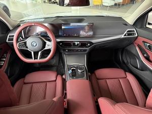 [No.25 <span class=keywords><strong>BMW</strong></span> 002] <span class=keywords><strong>BMW</strong></span> <span class=keywords><strong>I3</strong></span> Edition White Uniland Motors d'<span class=keywords><strong>occasion</strong></span> Voiture d'<span class=keywords><strong>occasion</strong></span> Sedan AWD Drive en Chine Bon état - Product Image 5