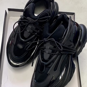 Custom Logo Genuine Leather Upper Breathable Lightweight Sports Casual Designer Unisex Sneakers with Thick Sole Design for Men - Product Image 2