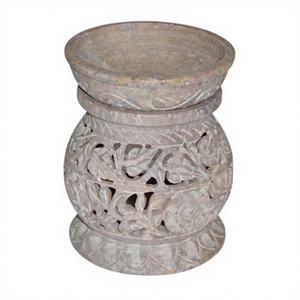 Brûleur d'huiles essentielles en pierre savonneuse indienne naturelle avec diffuseur pour la décoration de la maison - Product Image 1
