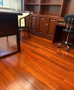 Vente en gros intérieur teinté couleur lisse fini mat revêtement UV plancher en bois dur africain en teck <span class=keywords><strong>iroko</strong></span> - Product Image 2