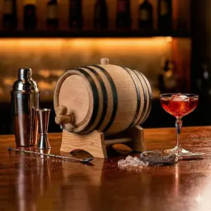 Barril de Madera de 5 Litros con Borde Negro para Almacenamiento de Cerveza y Licores - Product Image 6