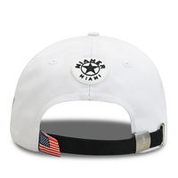Casquettes de baseball haut de gamme en coton avec fermeture métallique, visière sandwich, étiquette tissée, patch PVC et broderie d'éléments animaux – Chapeaux de sport