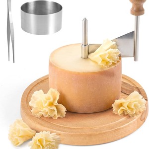 Cortador de Queso Giratorio de Madera con Cuchilla de Acero Inoxidable, Raspador de Queso de Madera Natural - Product Image 1