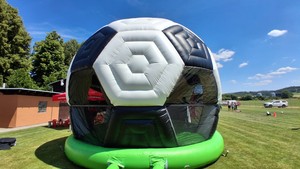 Castillo Inflable con Tobogán para Niños, con Diseño de Estadio de Fútbol, Domo Inflable para Niños - Product Image 6