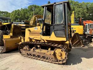 Excavadora sobre orugas Caterpillar D4C usada en Japón original en buenas condiciones con motor y bomba, a la venta - Product Image 2