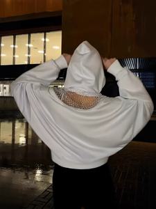 Sudadera con Capucha de Malla Hueca sin Espalda y Hombros Descubiertos para Mujer, Diseño Novedoso 2026, Estilo Urbano y a la Moda - Product Image 5