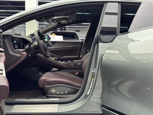 DENZA Z9 GT 2024 d'<span class=keywords><strong>occasion</strong></span> en excellent état, modèle 1100, transmission intégrale, édition Ultra, <span class=keywords><strong>hybride</strong></span> EV, berline, conduite à gauche, 5 places - Product Image 5