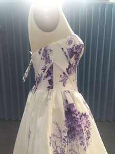 Vestido de Quinceañera Morado Estilo Princesa con Hombros Descubiertos y Apliques de Encaje 2023 Vestido Para 15 Años Largo hasta el Suelo con Cola de Barrido 9951 - Product Image 4