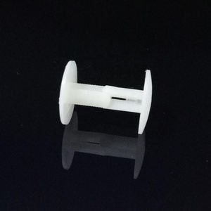 Remaches <span class=keywords><strong>de</strong></span> plástico, tipo trinquete, remaches <span class=keywords><strong>de</strong></span> púas - Product Image 3