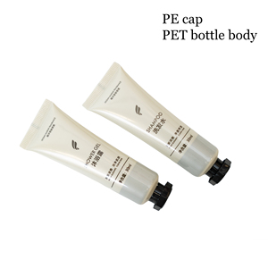 Lot de 2 produits de bain pour hôtel 30 ml avec logo personnalisé : Ensemble shampoing et <span class=keywords><strong>gel</strong></span> douche marque privée – Articles de toilette de luxe pour hôtels et spas - Product Image 1
