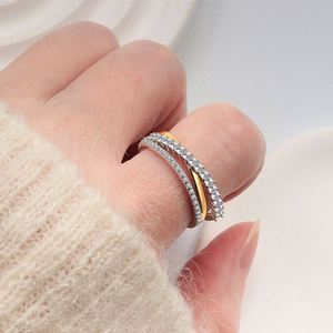 Anillo Entrelazado de Tres Aros Plateado con Incrustaciones de Diamantes para Mujer, Anillos de Zirconia Separados, Anillos de Capas para el Dedo Medio, Joyería Fina - Product Image 2