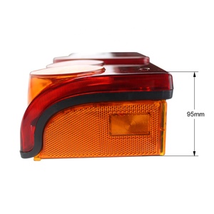 คุณภาพสูง3ใน<span class=keywords><strong>1</strong></span>หยุดเบรคเลี้ยวไฟ24V สีแดงไฟท้าย Led รถบรรทุก - Product Image 2