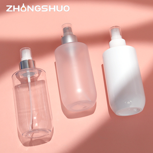 Vente en Gros de Flacons Pulvérisateurs Cosmétiques Haut de Gamme en <span class=keywords><strong>Plastique</strong></span> PET de 200 ml, Durables, Givrés, Transparents ou Blancs, pour Brumes Corporelles, Toniques ou Emballages - Product Image 1