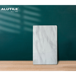 Panneaux composites de façade extérieure modernes ignifuges en aluminium 3D ondulé avec revêtement PVDF (alliage 3003) pour usage extérieur en bâtiment 5+ - Product Image 1