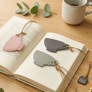 Marcapáginas de Cuero PU con Diseño de Tetera Estilo Chino, con Borlas, Portátil, Diseño Bonito, Regalo Promocional para Amantes de los Libros - Product Image 3