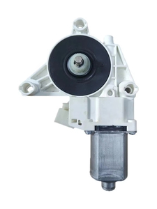 <span class=keywords><strong>Moteur</strong></span> de lève-<span class=keywords><strong>vitre</strong></span> pour <span class=keywords><strong>Mercedes</strong></span>-Benz <span class=keywords><strong>Classe</strong></span> <span class=keywords><strong>A</strong></span>, <span class=keywords><strong>Classe</strong></span> B, GLA-180/200/260 (2012-2019) A2469065200 5 broches avant droit - Product Image 1