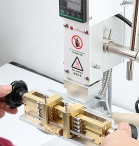 Machine de marquage à chaud personnalisable pour motifs sur feuille d'aluminium, pour le cuir, le bois, les portefeuilles, les étiquettes de bagages, avec moteur 220V, garantie 1 an - Product Image 5