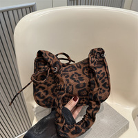 Sac Hobo Coréen Tendance à Imprimé Léopard avec Sangle Plissée et Nœud, Sac à Main Épaule Automne Hiver, Sac Sous le Bras pour Femme, Sac à Main Tendance
