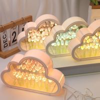 TSINYE LED Miroir Nuage Design Veilleuse avec Assemblé Fleur Artificielle Lampe pour Chambre Bureau Table Décoration Cadeau Parfait
