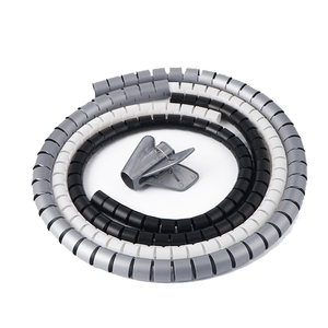 Gaine spirale de haute qualité en plastique <span class=keywords><strong>noir</strong></span> pour l'organisation des câbles - Kit de gestion des câbles - Product Image 1