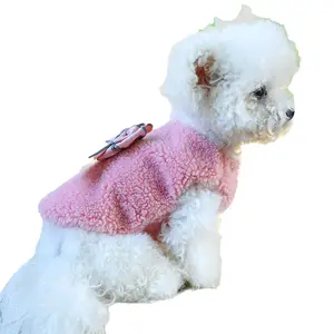 Offre Spéciale résistant au froid petit et moyen chien ours en peluche chien vêtements noeud papillon gilet