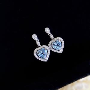 Xinfly Boucle <span class=keywords><strong>d</strong></span>'<span class=keywords><strong>oreille</strong></span> en or blanc 18 carats avec <span class=keywords><strong>aigue</strong></span>-<span class=keywords><strong>marine</strong></span> et diamant - Product Image 6