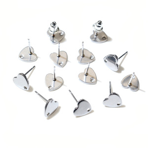 INTODIY Edelstahl 8mm 2-Farben Herzförmige perforierte Ohr nagel basis Diy Ohrring Zubehör ohne Ohr stöpsel - Product Image 2