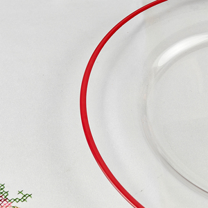 Vente en gros d'<span class=keywords><strong>assiettes</strong></span> à soupe rondes <span class=keywords><strong>transparentes</strong></span> imprimées sur mesure avec décoration de mariage à bord rouge - Product Image 5