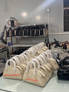 Bolso <span class=keywords><strong>de</strong></span> Hombro <span class=keywords><strong>de</strong></span> Diseño <span class=keywords><strong>de</strong></span> Alta Gama, Minimalista, <span class=keywords><strong>de</strong></span> Cuero Genuino, Gran Capacidad, Casual, <span class=keywords><strong>de</strong></span> Moda, <span class=keywords><strong>de</strong></span> Lujo, Nuevo 2025 - Product Image 1