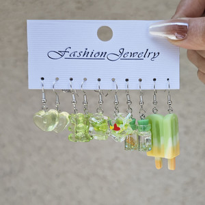 Set di Orecchini in Resina a Forma di Orso e Stella per Ragazze, Gioielli Creativi con Pendente a Forma di Gelato - Product Image 3