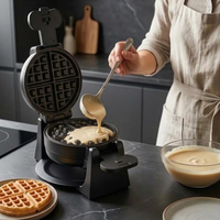 Gaufrier double rotatif noir à base stable, pour gaufres belges de 1 pouce d'épaisseur, à double couche, avec bouton de cuisson rapide, pour snacks et gaufres