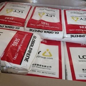 LCY <span class=keywords><strong>SEBS</strong></span> <span class=keywords><strong>7551</strong></span> <span class=keywords><strong>SEBS</strong></span> Caucho Estireno Etileno Buteno Estireno Precio de fábrica <span class=keywords><strong>SEBS</strong></span> Material en polvo para zapatos - Product Image 3