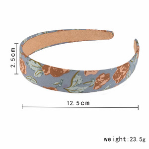 Masque de fête Hidden Leaf, design fin et élégant, fourrure de luxe, classique, en polyester, tendance pour Halloween et Noël - Product Image 6