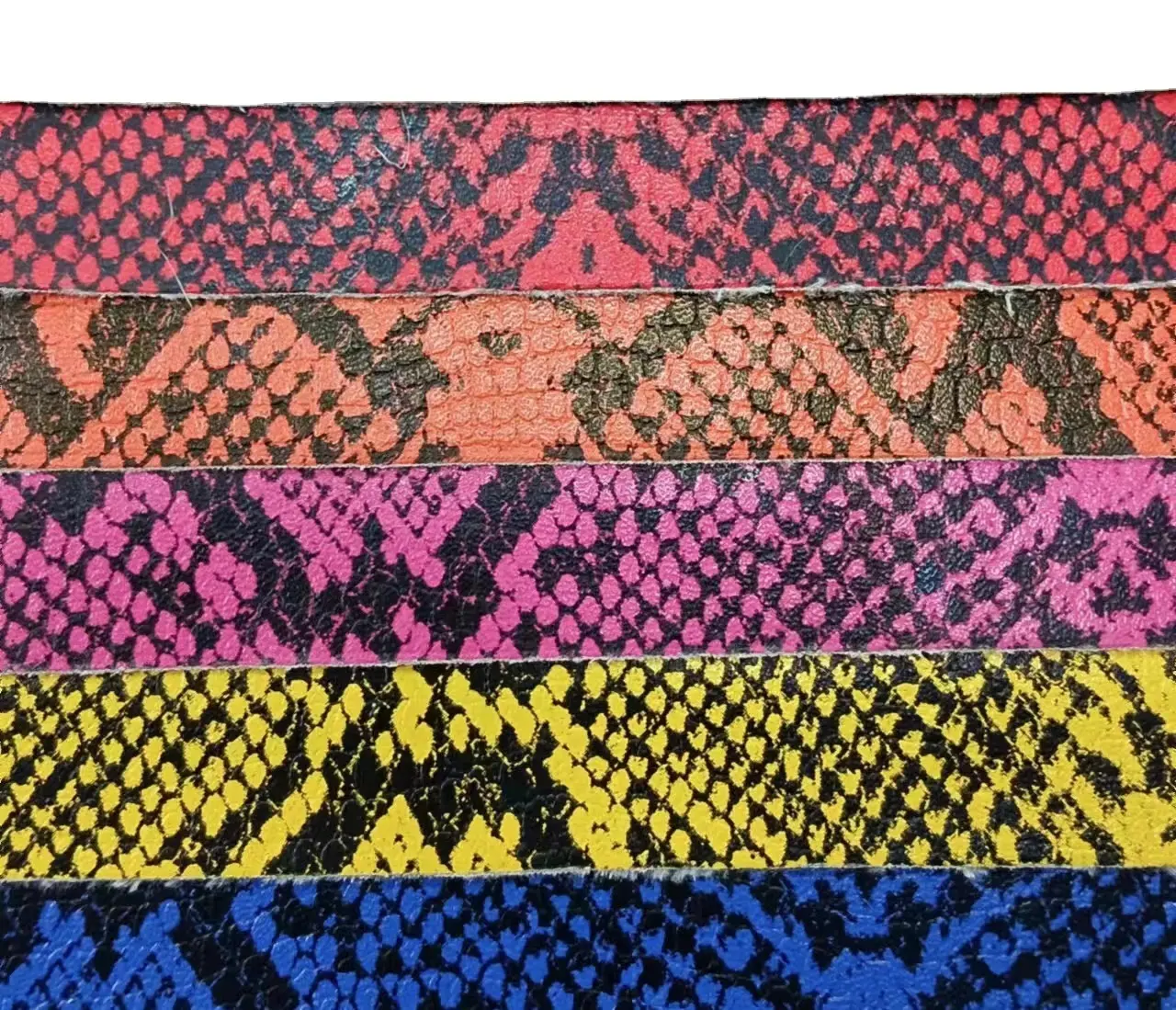 Новое поступление 0,7 мм искусственная кожа змеи для изготовления сумок